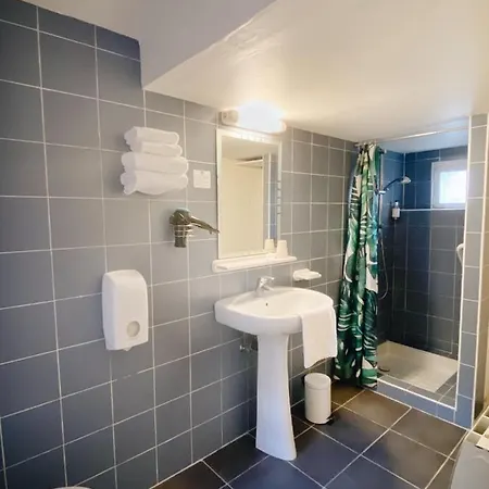 Отель Coliving Биарриц